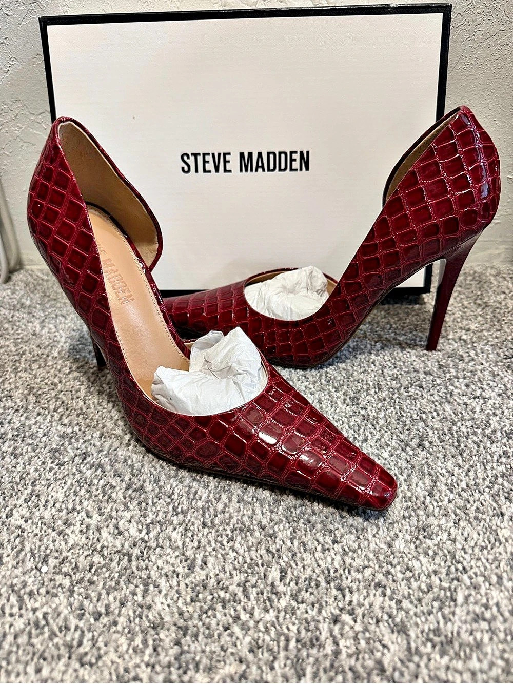 Red Croco Pointed Toe Heels